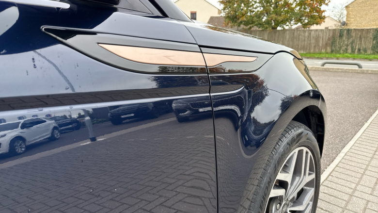 Land Rover Range Rover Evoque 1.5 P300e R-Dynamic HSE 5dr Auto Hatchback